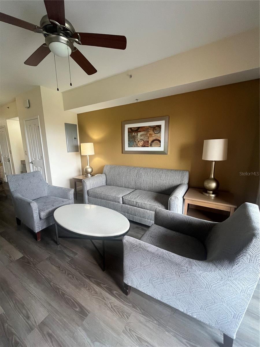 12521 Floridays Resort Dr #302f Property Photo 8