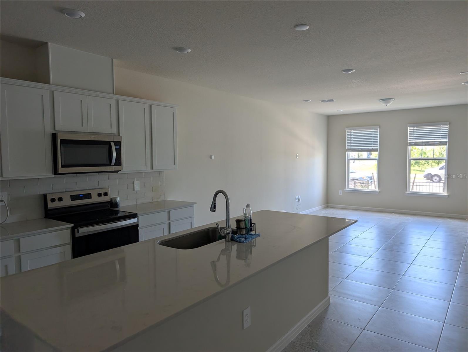 2031 Tohoqua Blvd Property Photo 4