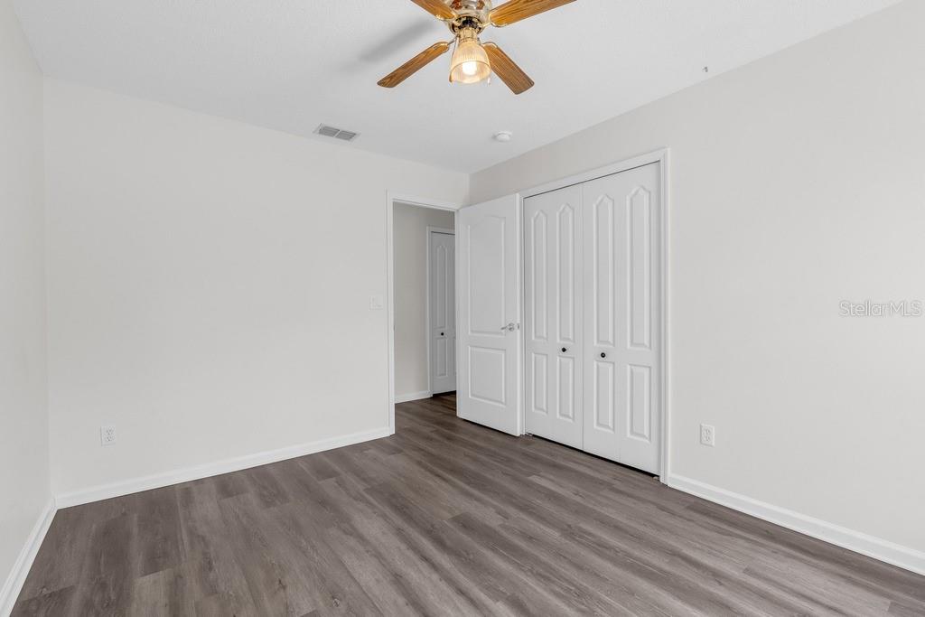 15746 Autumn Glen Ave Property Photo 14