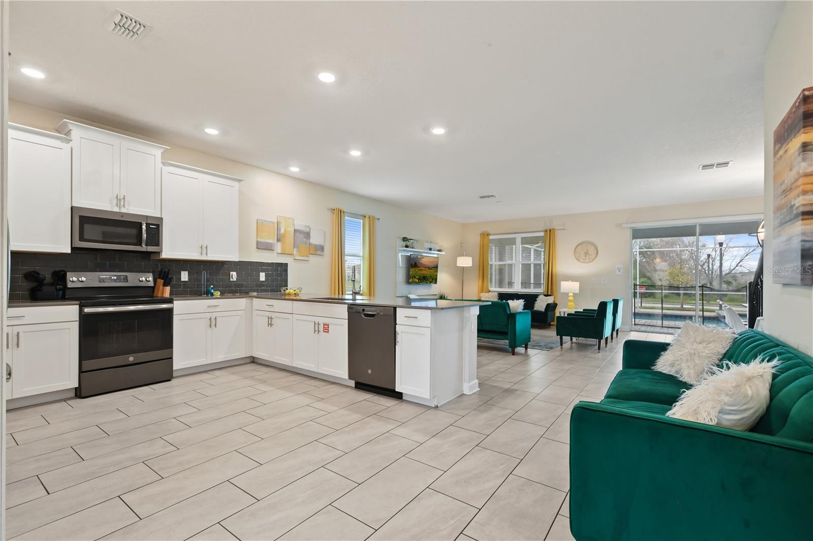 8834 Cabot Cliffs Dr Property Photo 15