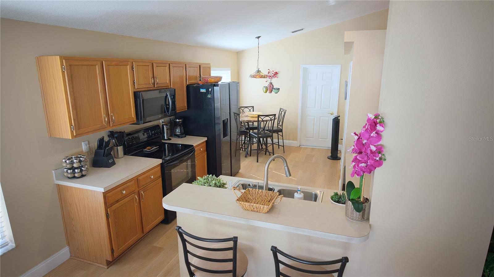 2135 Cobblefield Cir Property Photo 7
