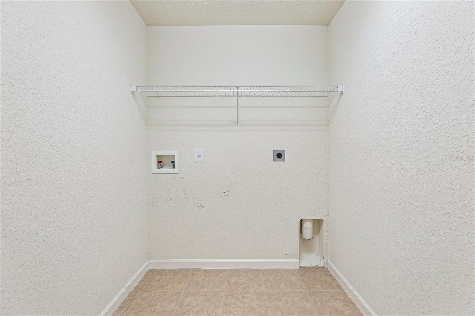 14261 Turning Leaf Dr Property Photo 32