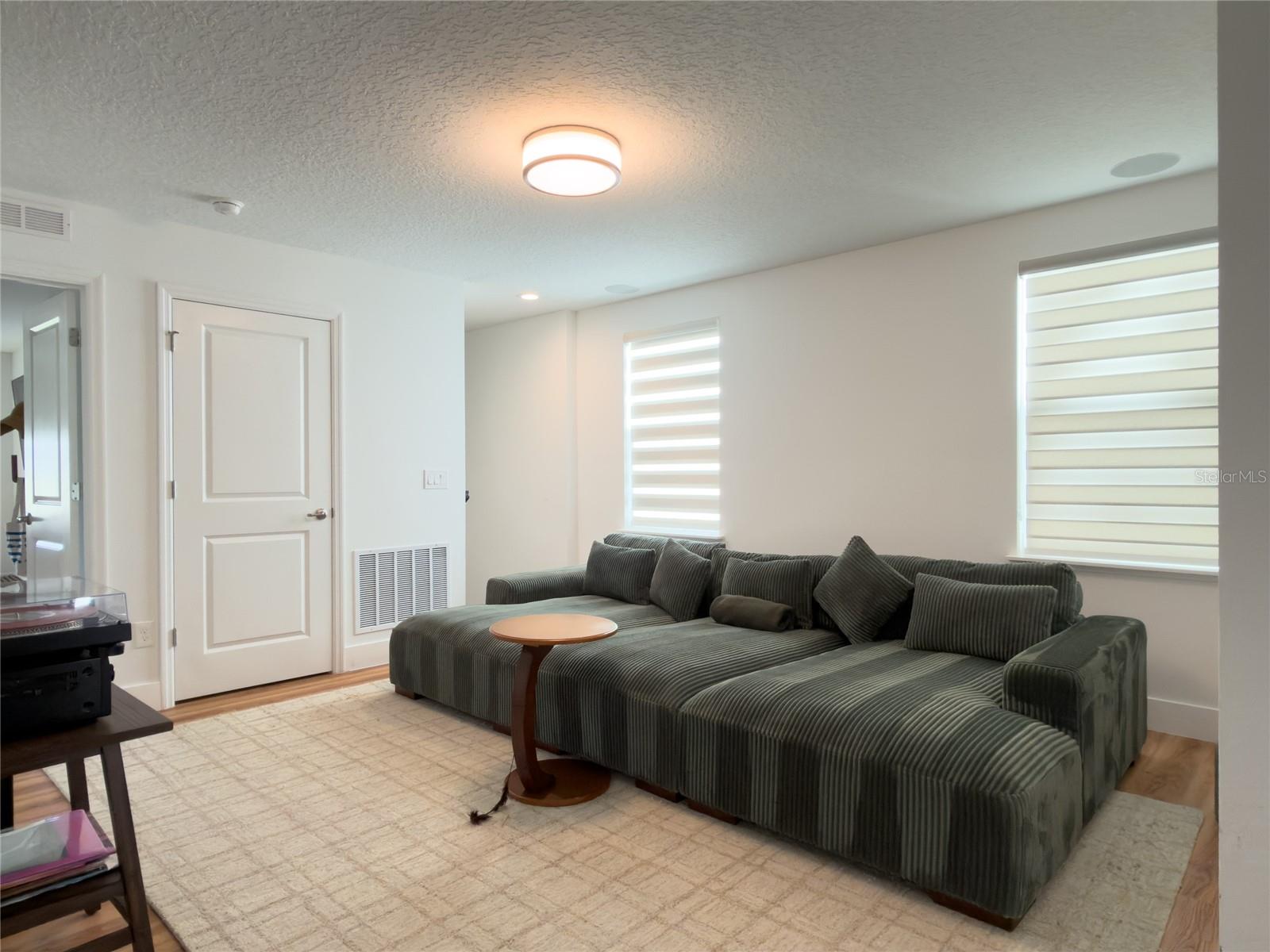 13019 Tollcross Way Property Photo 16