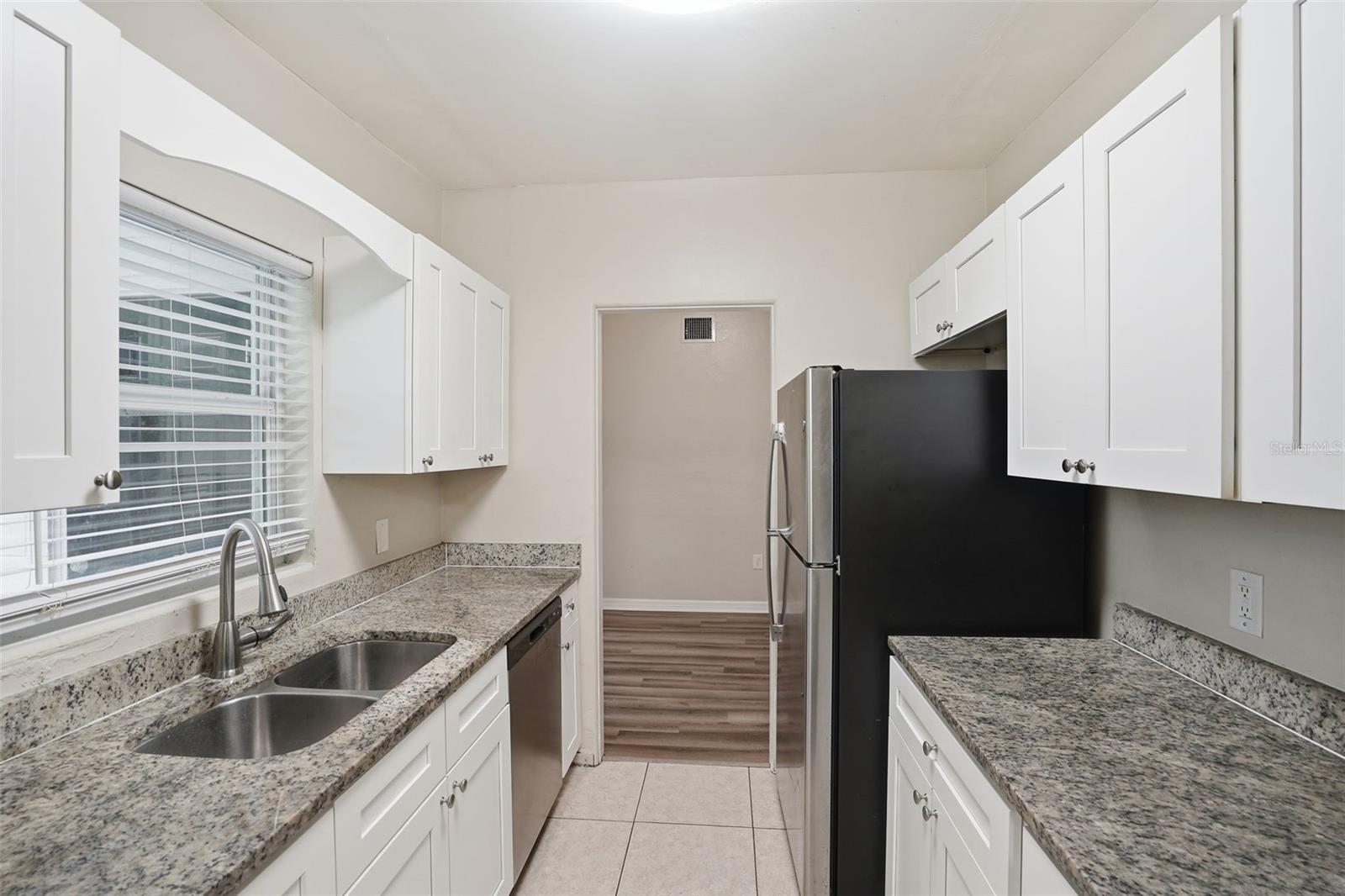 2213 N Hiawassee Rd Property Photo 13