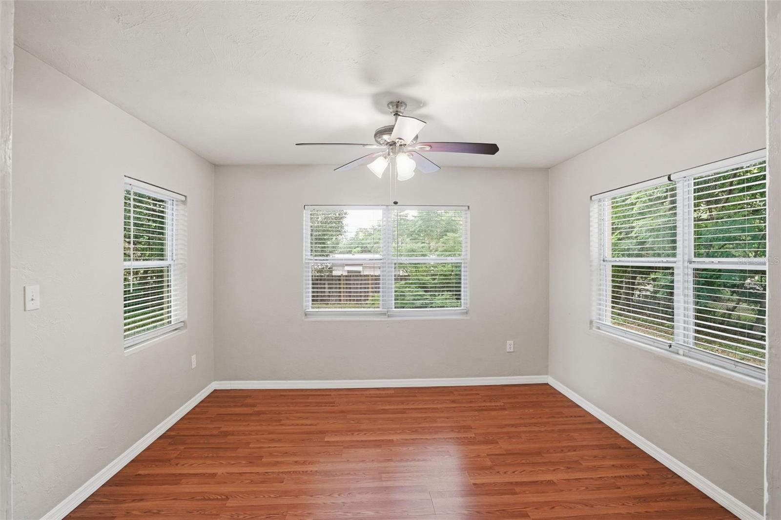 2213 N Hiawassee Rd Property Photo 16