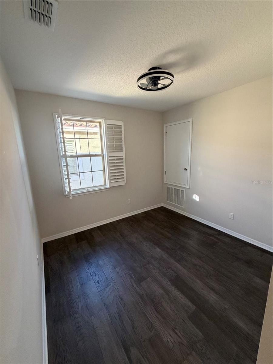 13183 Woodford St Property Photo 22