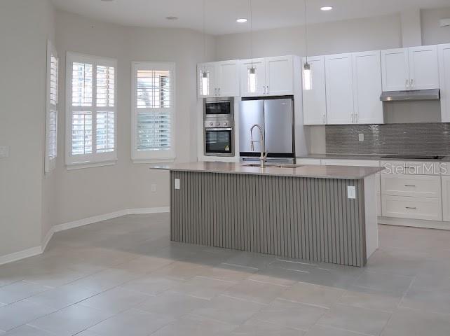 13183 Woodford St Property Photo 33