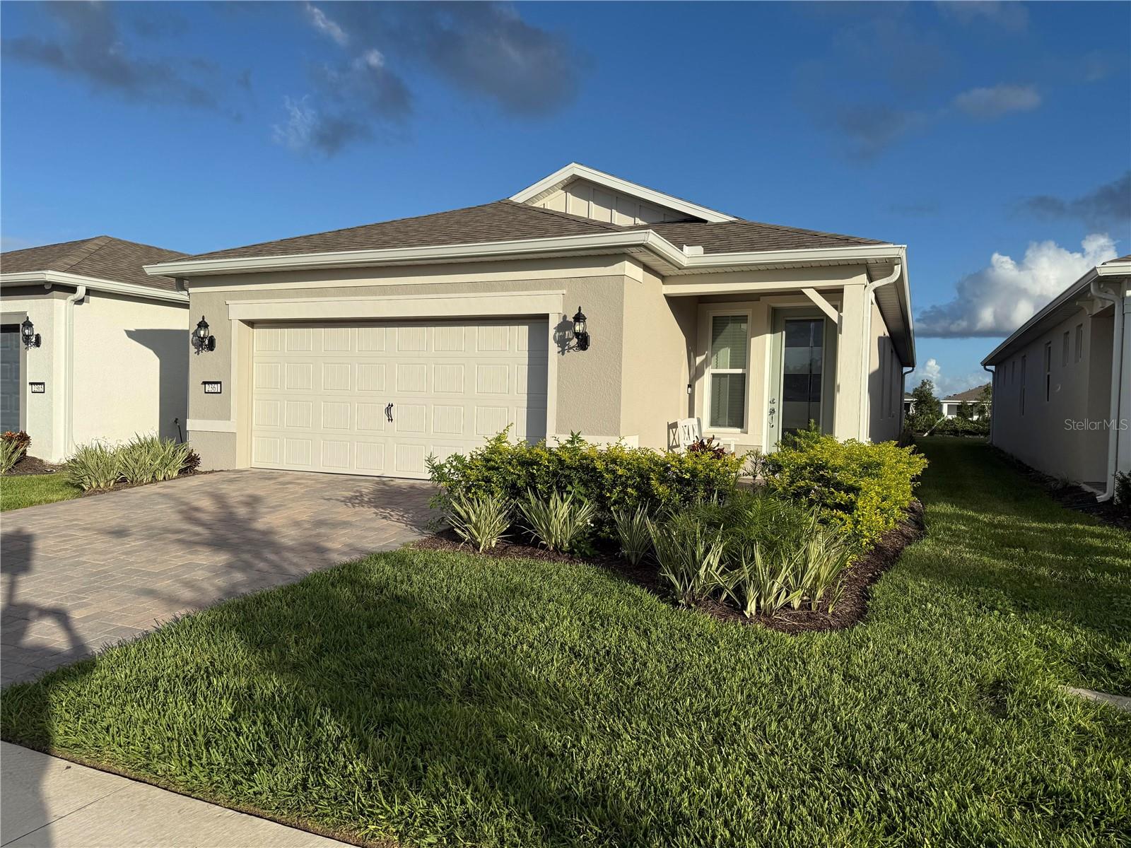 2361 DAISY TREE RD Property Photo 1