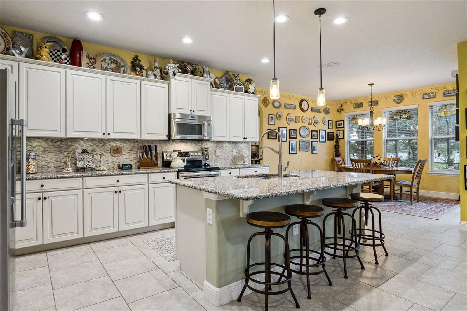 15562 Waterleigh Cove Dr Property Photo 12