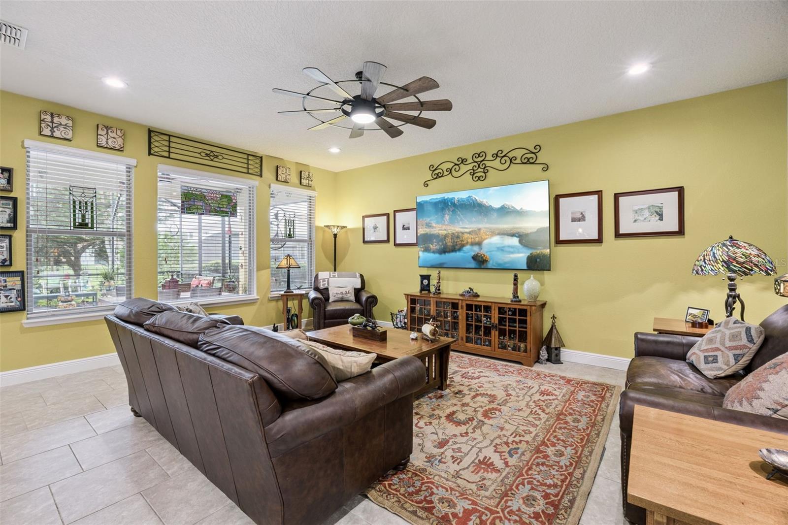 15562 Waterleigh Cove Dr Property Photo 15