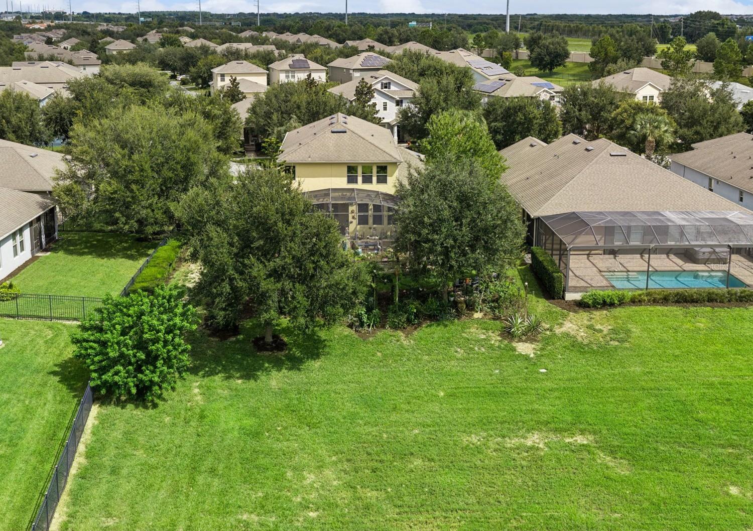 15562 Waterleigh Cove Dr Property Photo 27