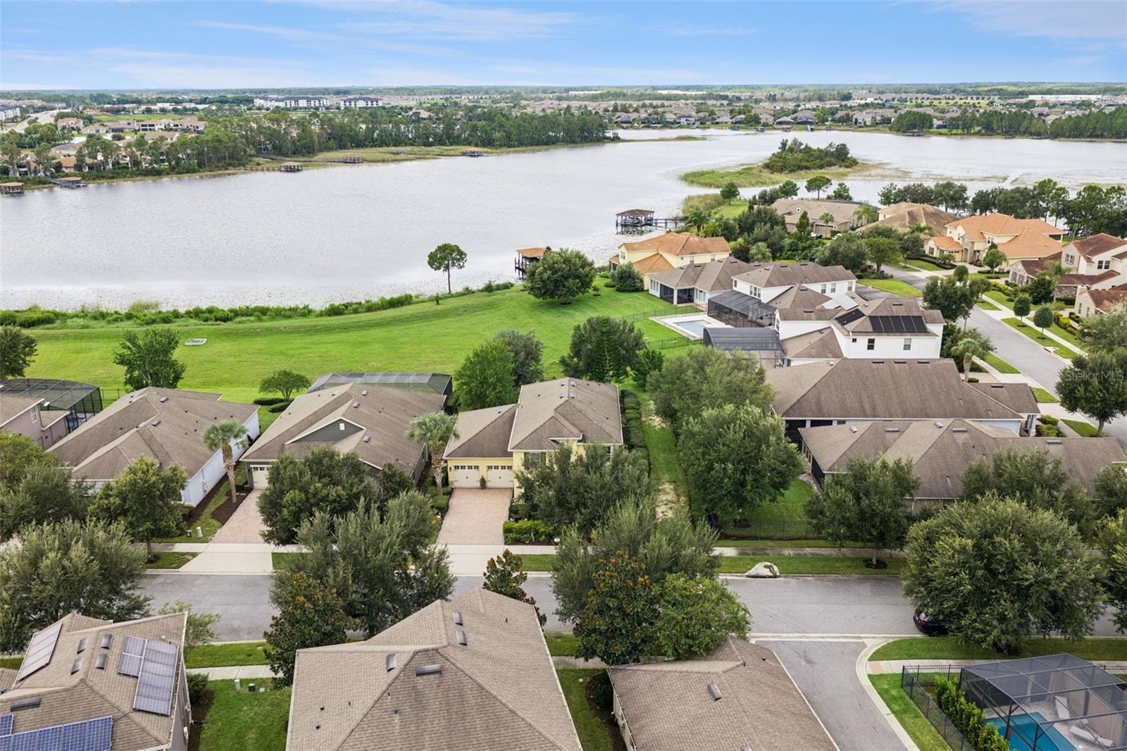15562 Waterleigh Cove Dr Property Photo 43