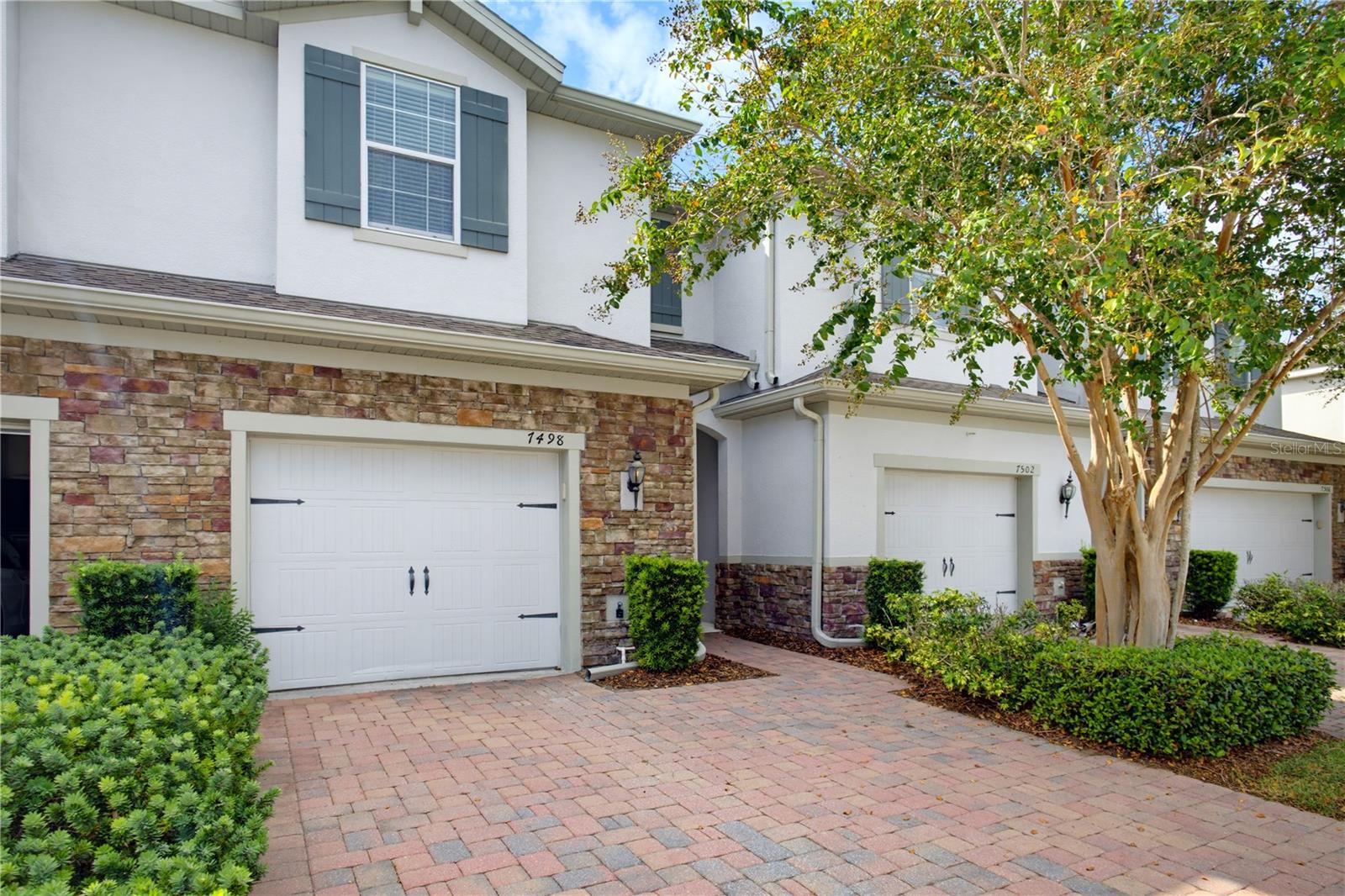7498 ALOMA PINES CT Property Photo 1