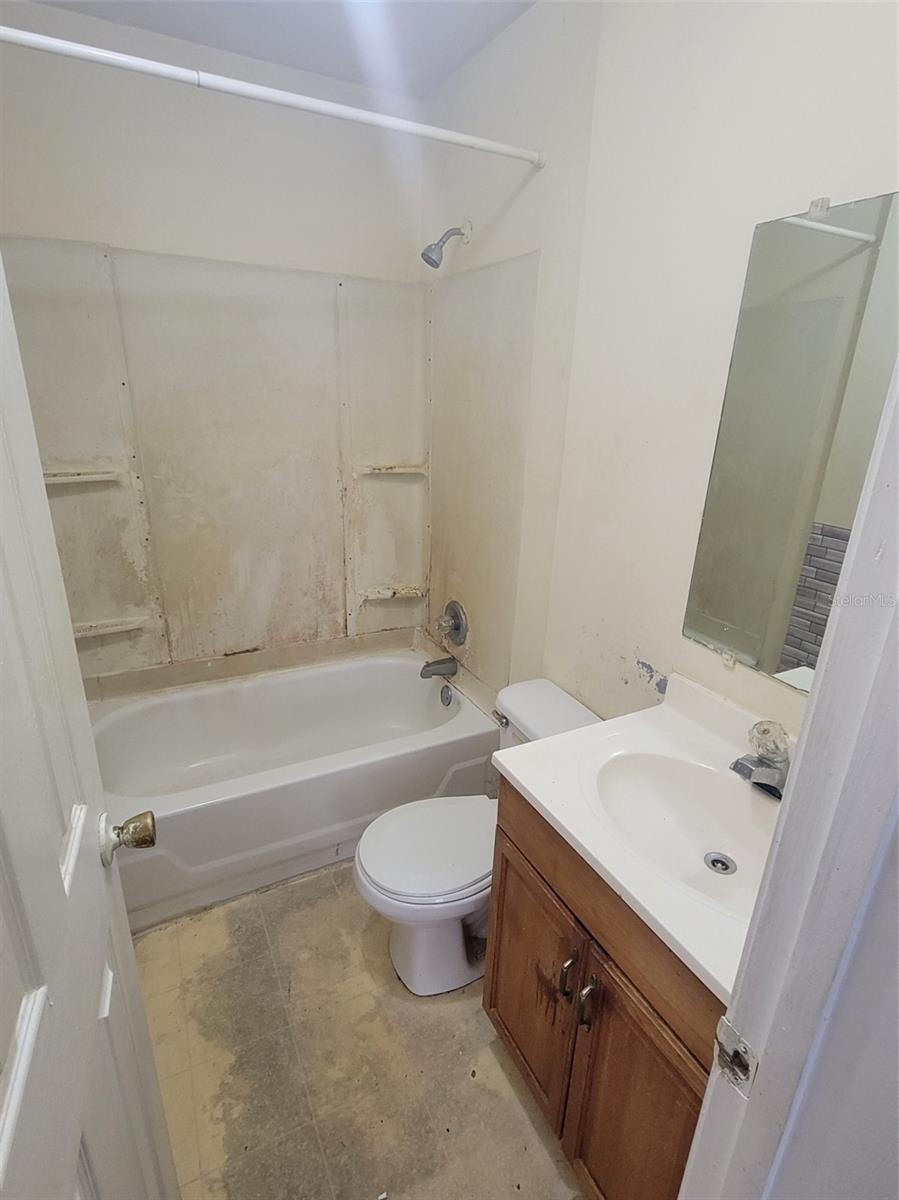 455 Pursley Street #a8 Property Photo 3
