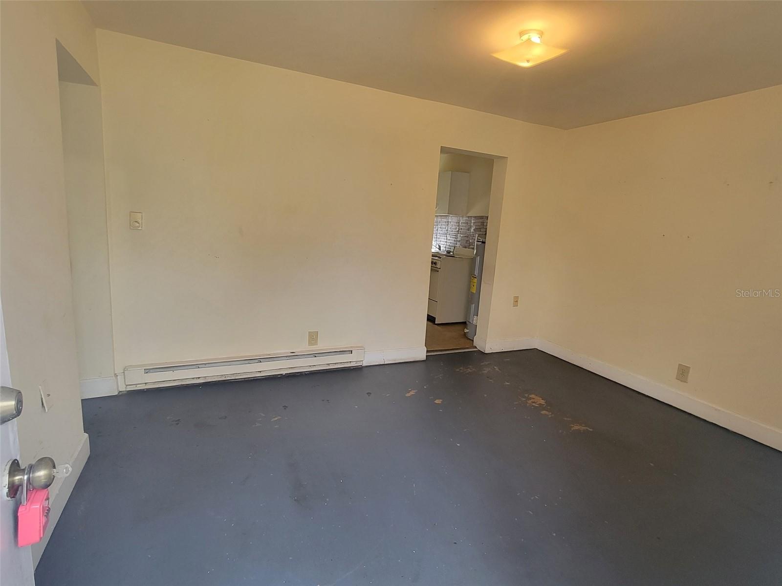 455 Pursley Street #a8 Property Photo 5