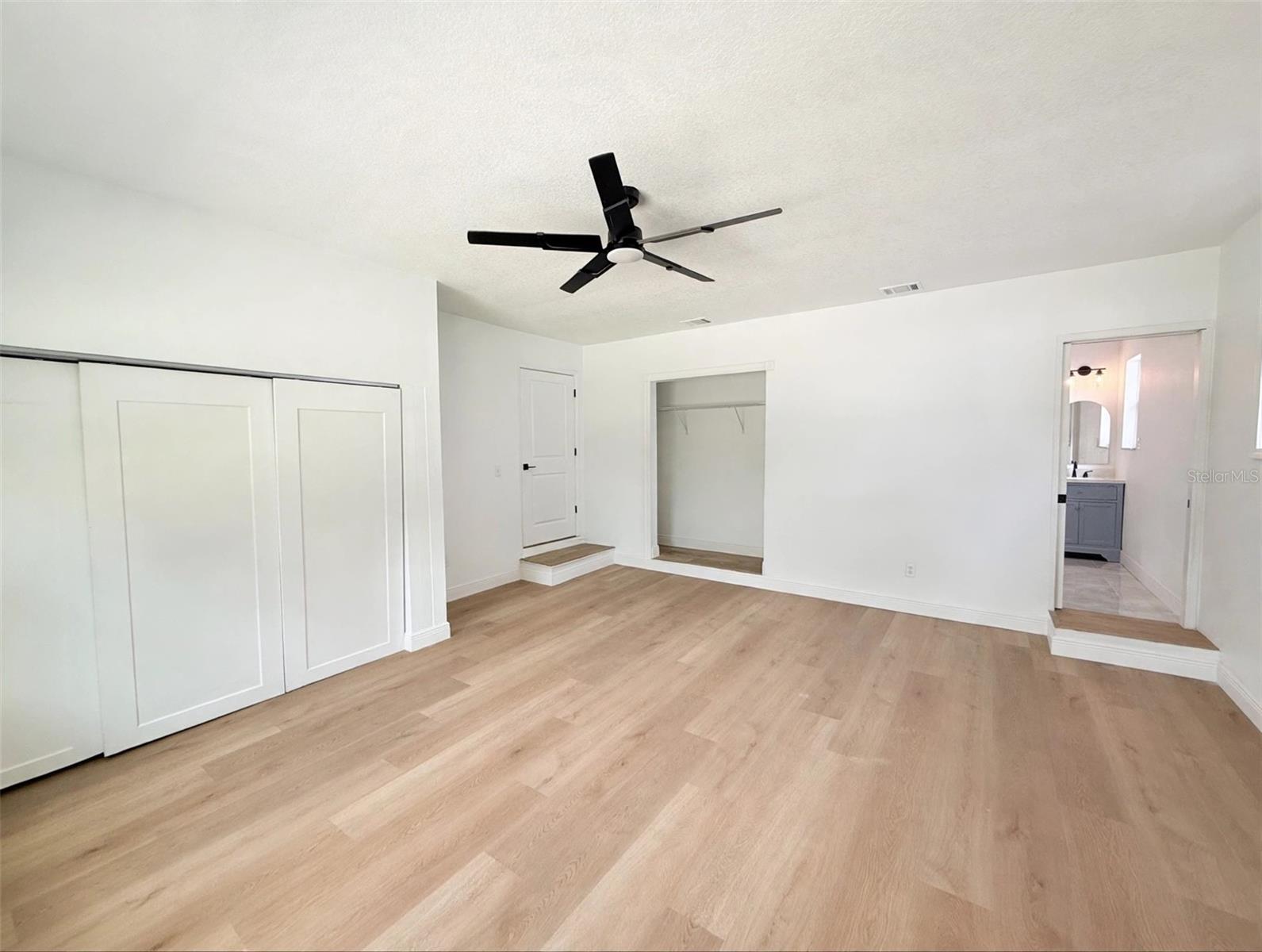 4058 Luan Dr Property Photo 26