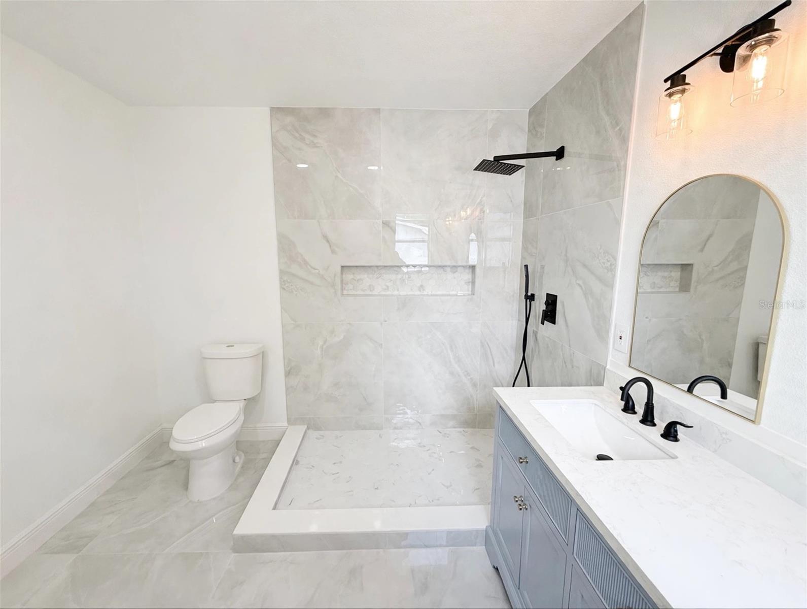 4058 Luan Dr Property Photo 29