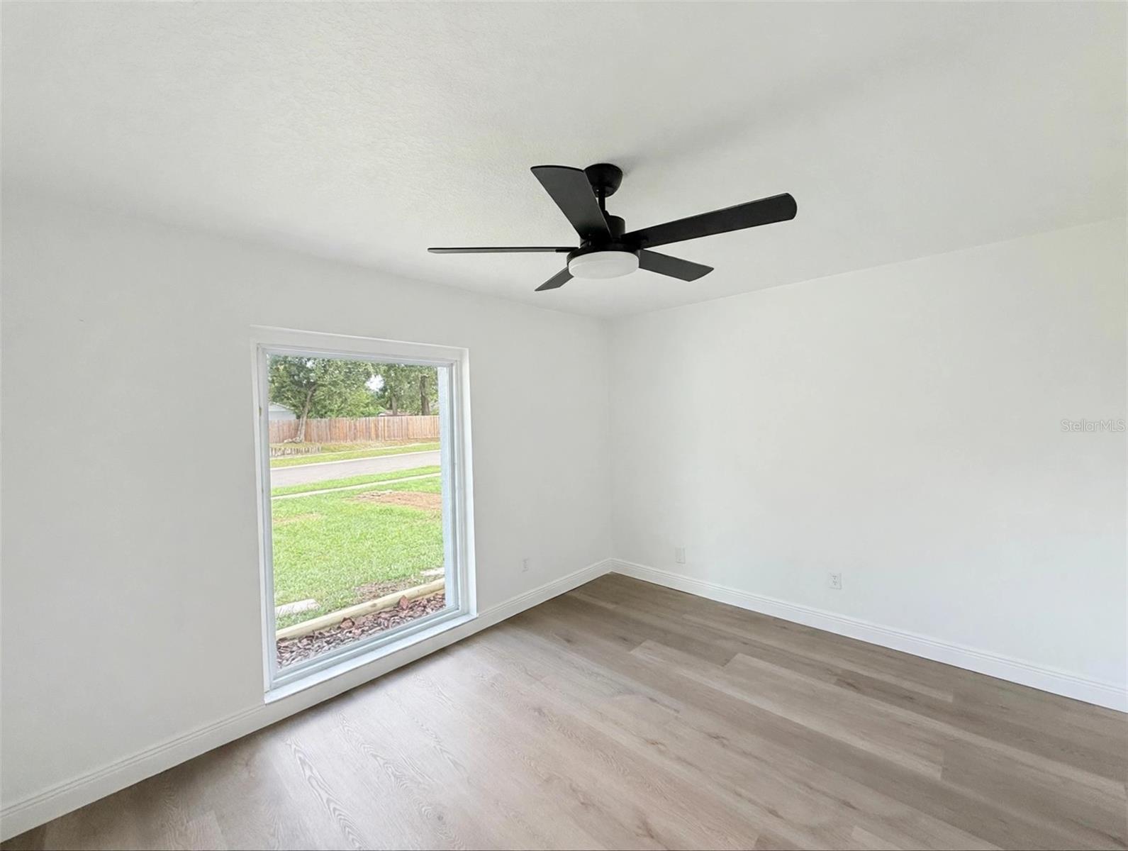 4058 Luan Dr Property Photo 43