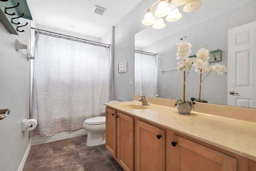 8840 Abbey Leaf Ln Property Photo 19