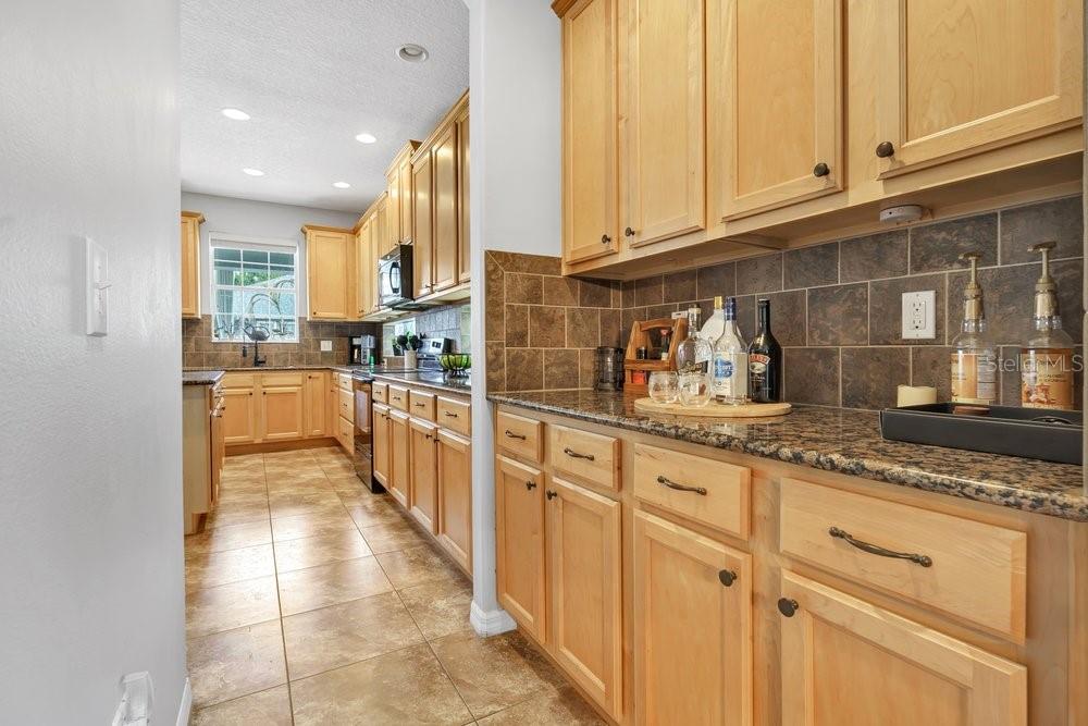 8840 Abbey Leaf Ln Property Photo 24