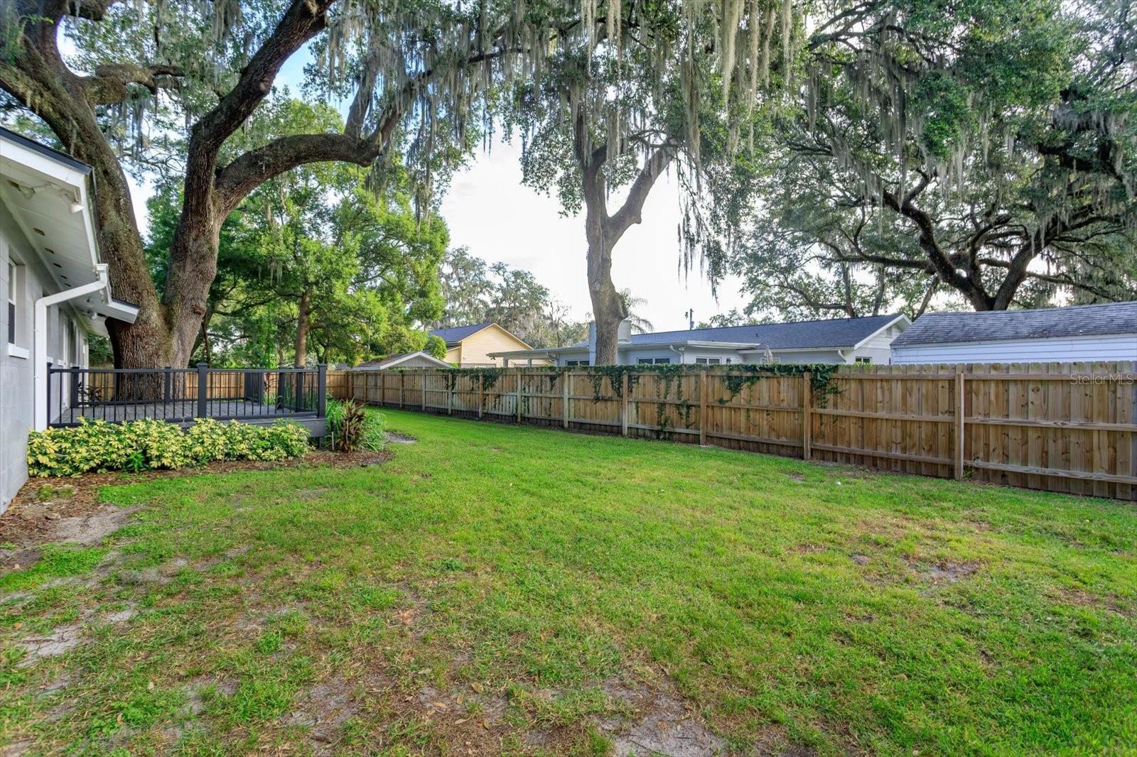1060 Gregory Dr Property Photo 30