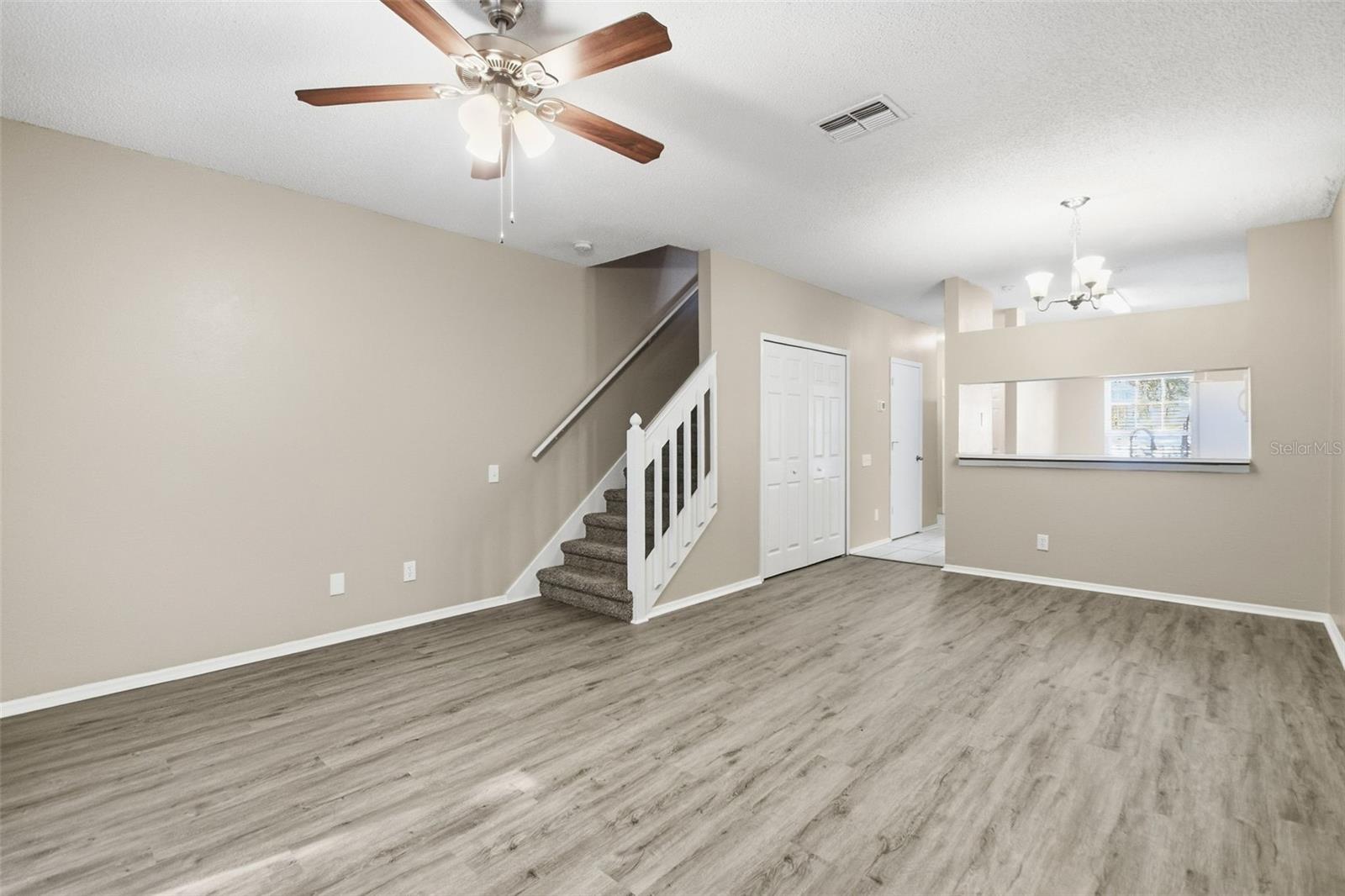 5512 Carrollwood Key Dr Property Photo 9