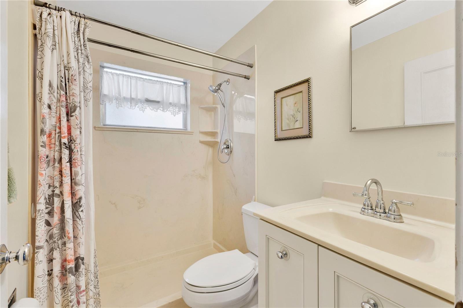 867 Floraland Ave Property Photo 14