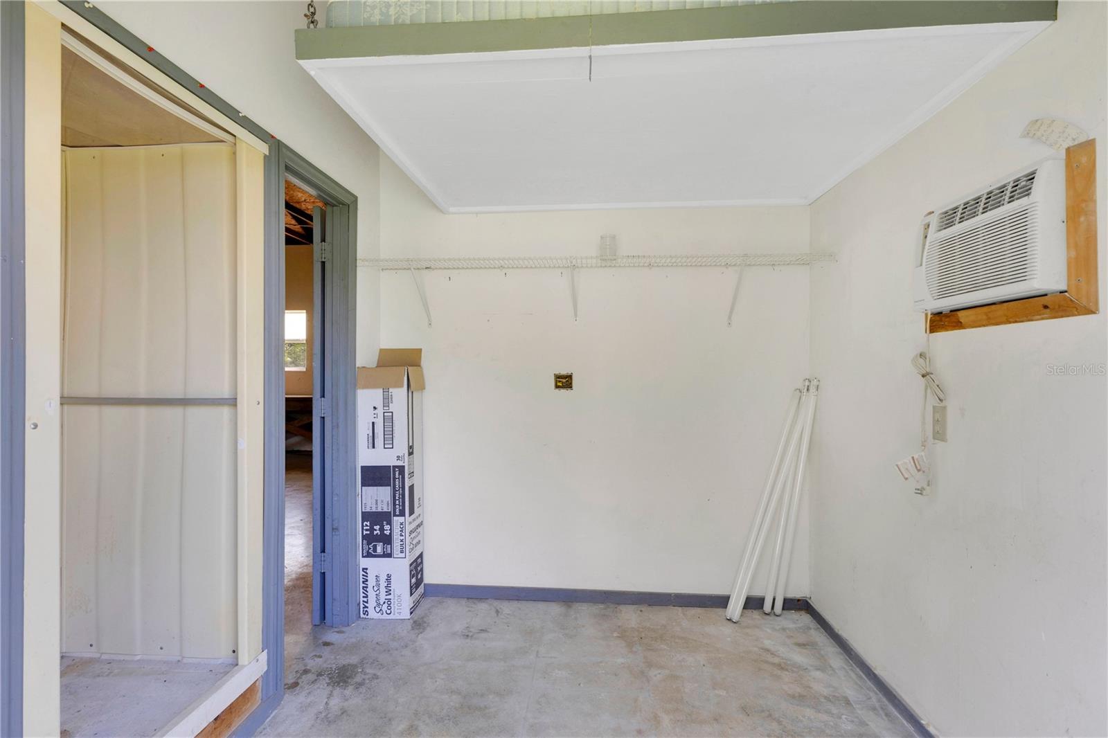 867 Floraland Ave Property Photo 18