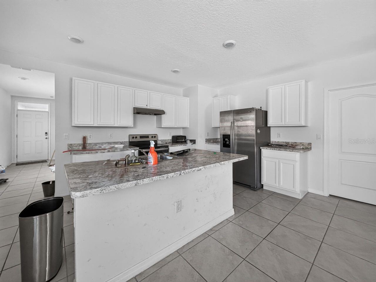 1657 Rosy Dale Cir Property Photo 4