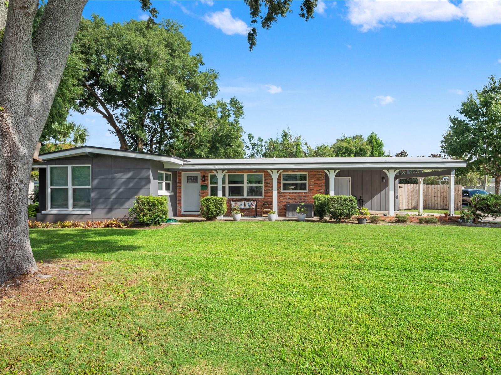 1210 CANBERRA AVE Property Photo 1