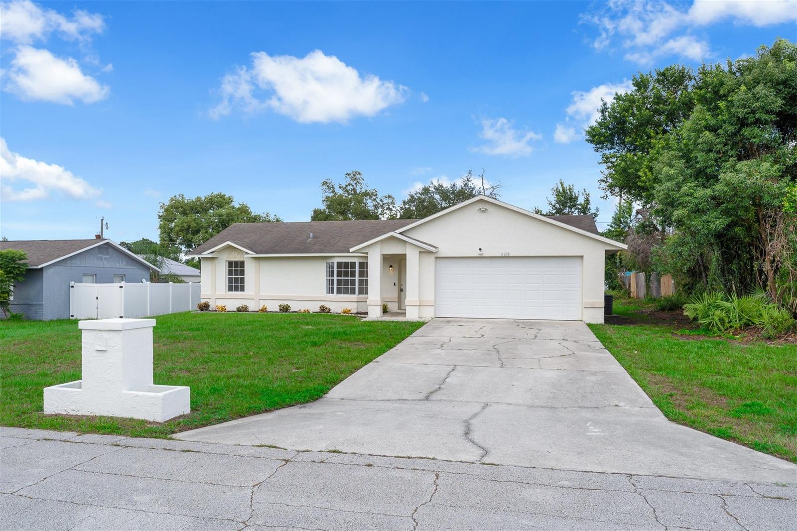 2678 N Juliet Dr Property Photo 1