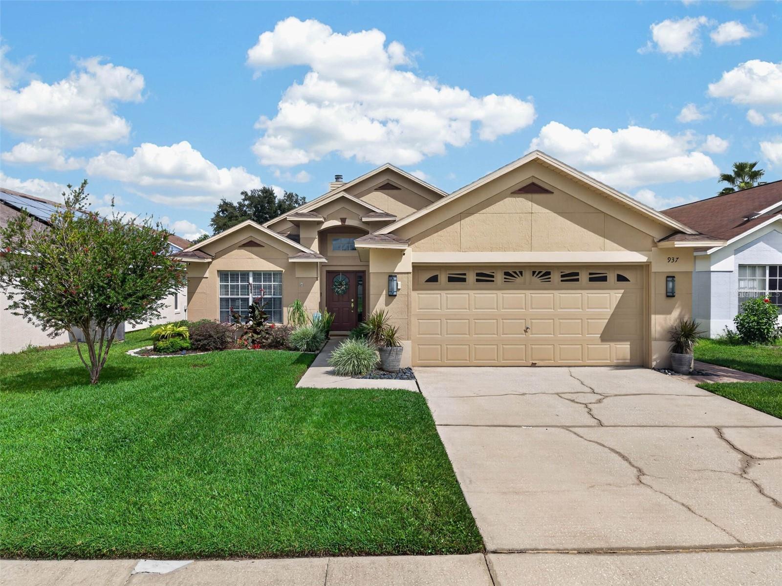 937 Woodsong Way Property Photo 1