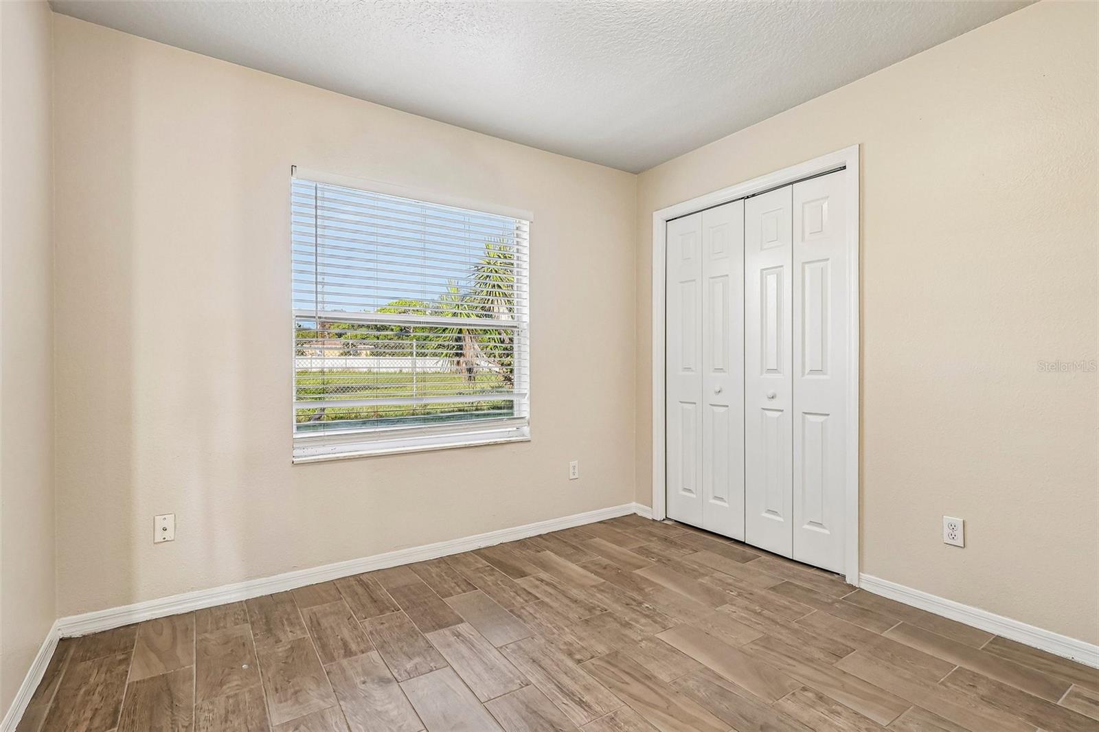 9200 Valencia Palms Dr Property Photo 18