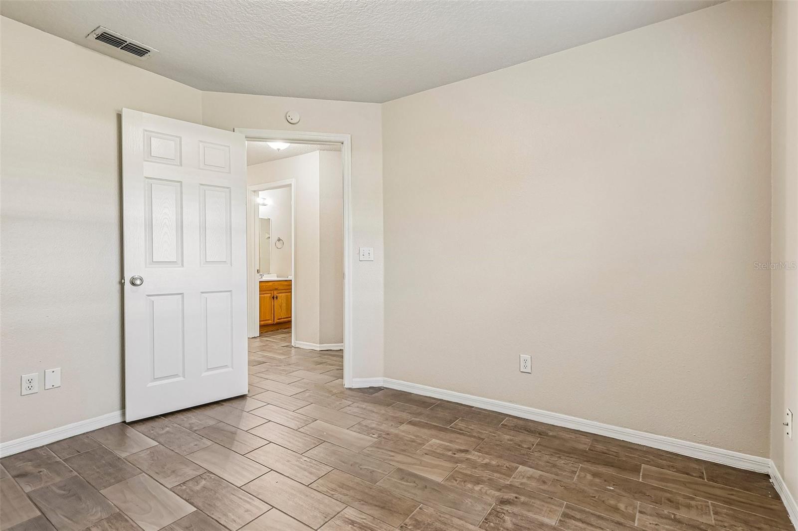 9200 Valencia Palms Dr Property Photo 19