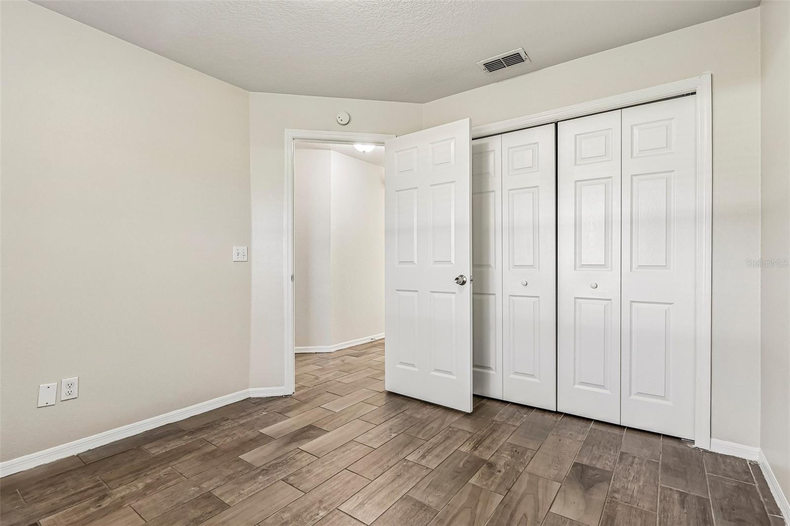 9200 Valencia Palms Dr Property Photo 20