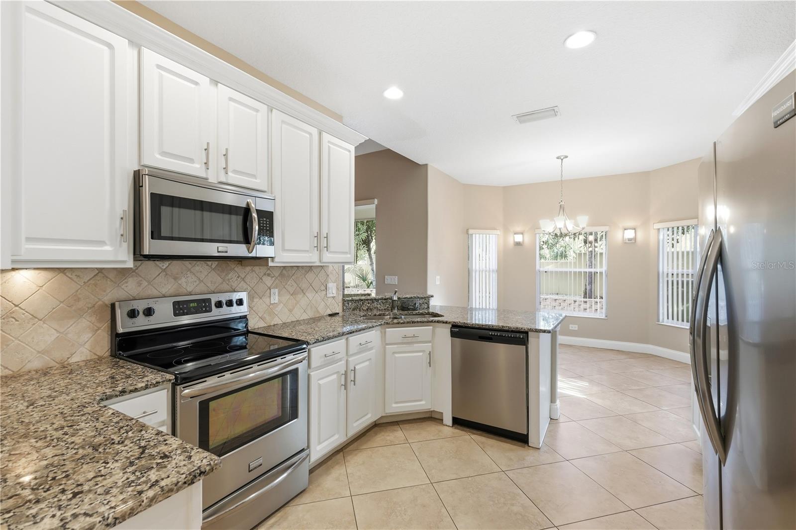 6952 Brescia Way Property Photo 7