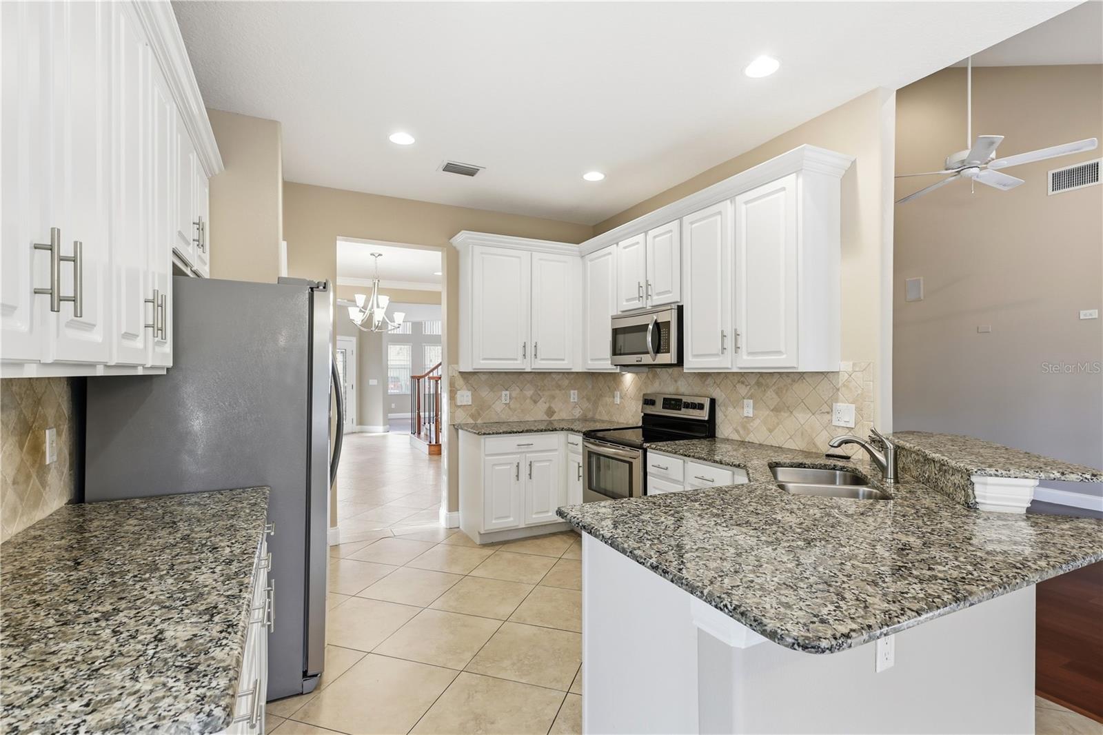 6952 Brescia Way Property Photo 8