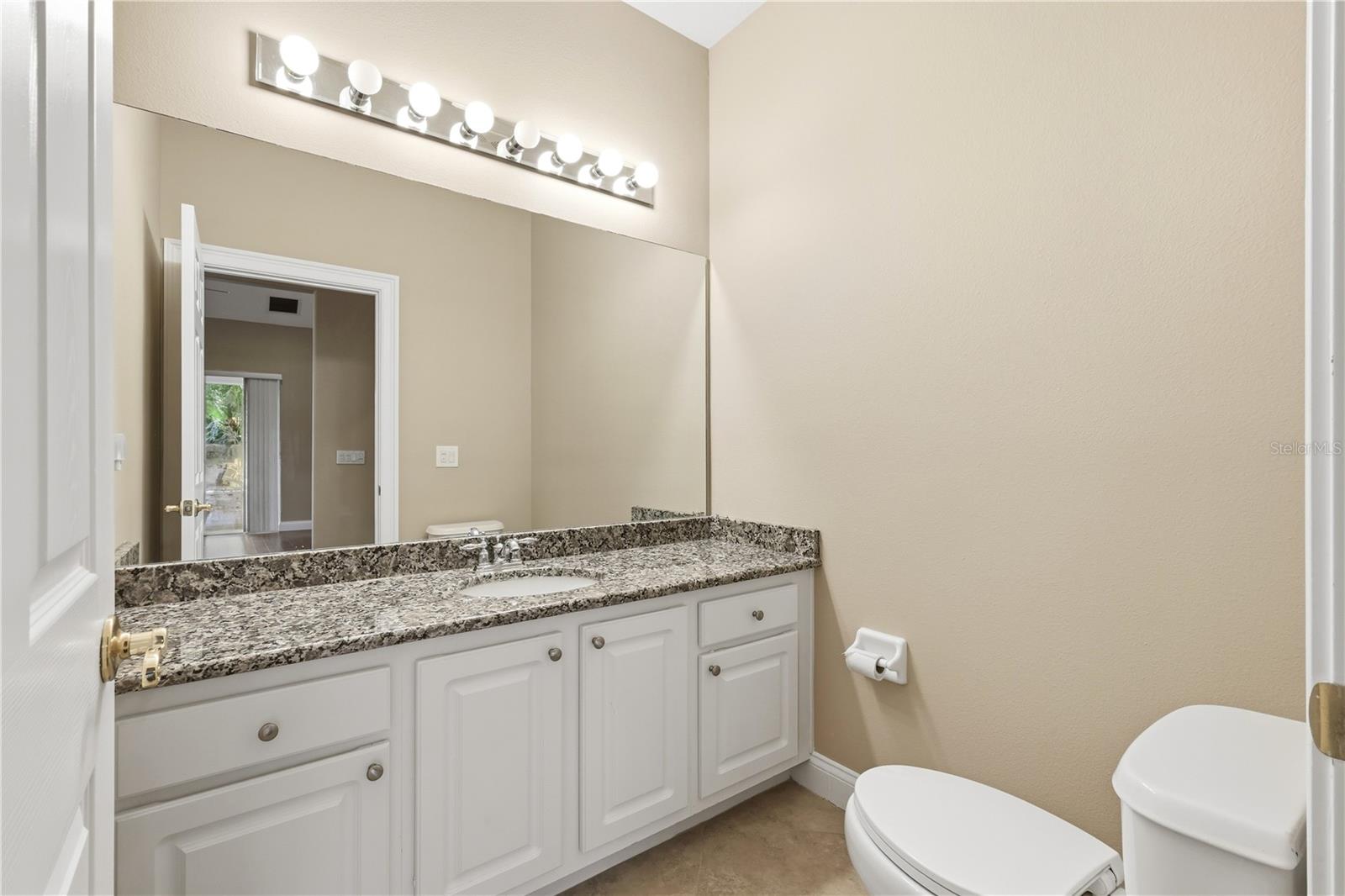 6952 Brescia Way Property Photo 14