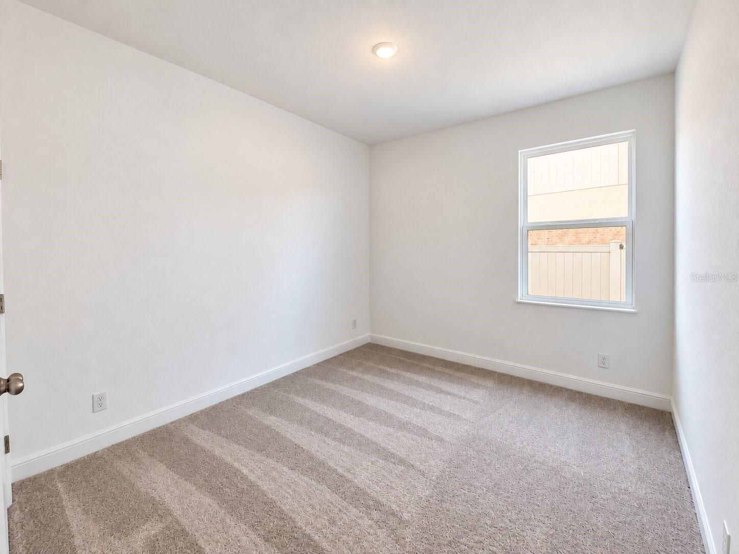 416 Lemongrass Rd Property Photo 12