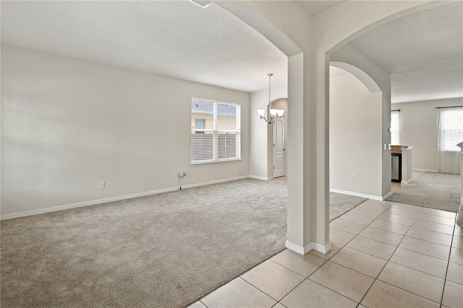 6049 Fender Ct Property Photo 5