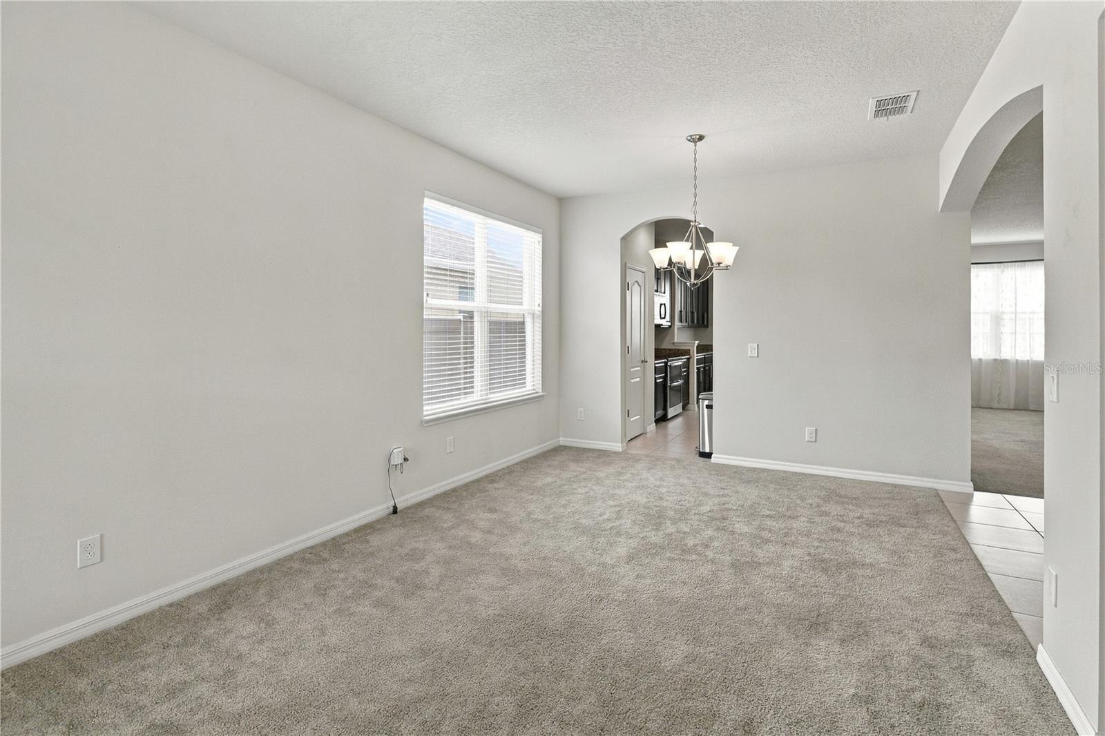 6049 Fender Ct Property Photo 7
