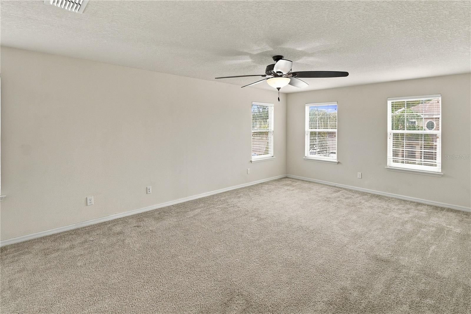 6049 Fender Ct Property Photo 24