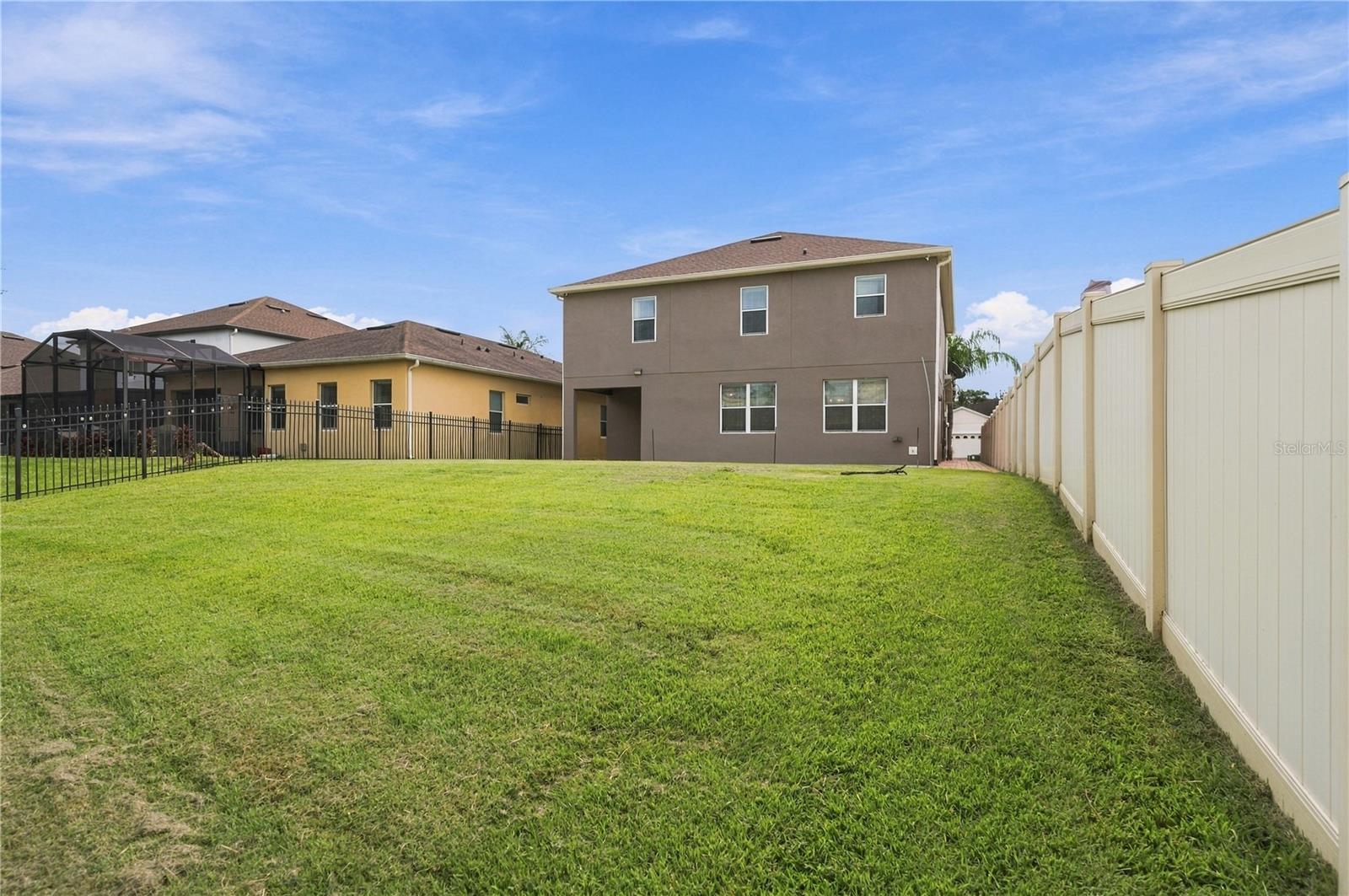 6049 Fender Ct Property Photo 52