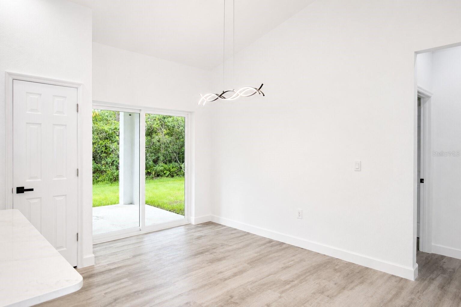 7624 Ancha St Property Photo 12