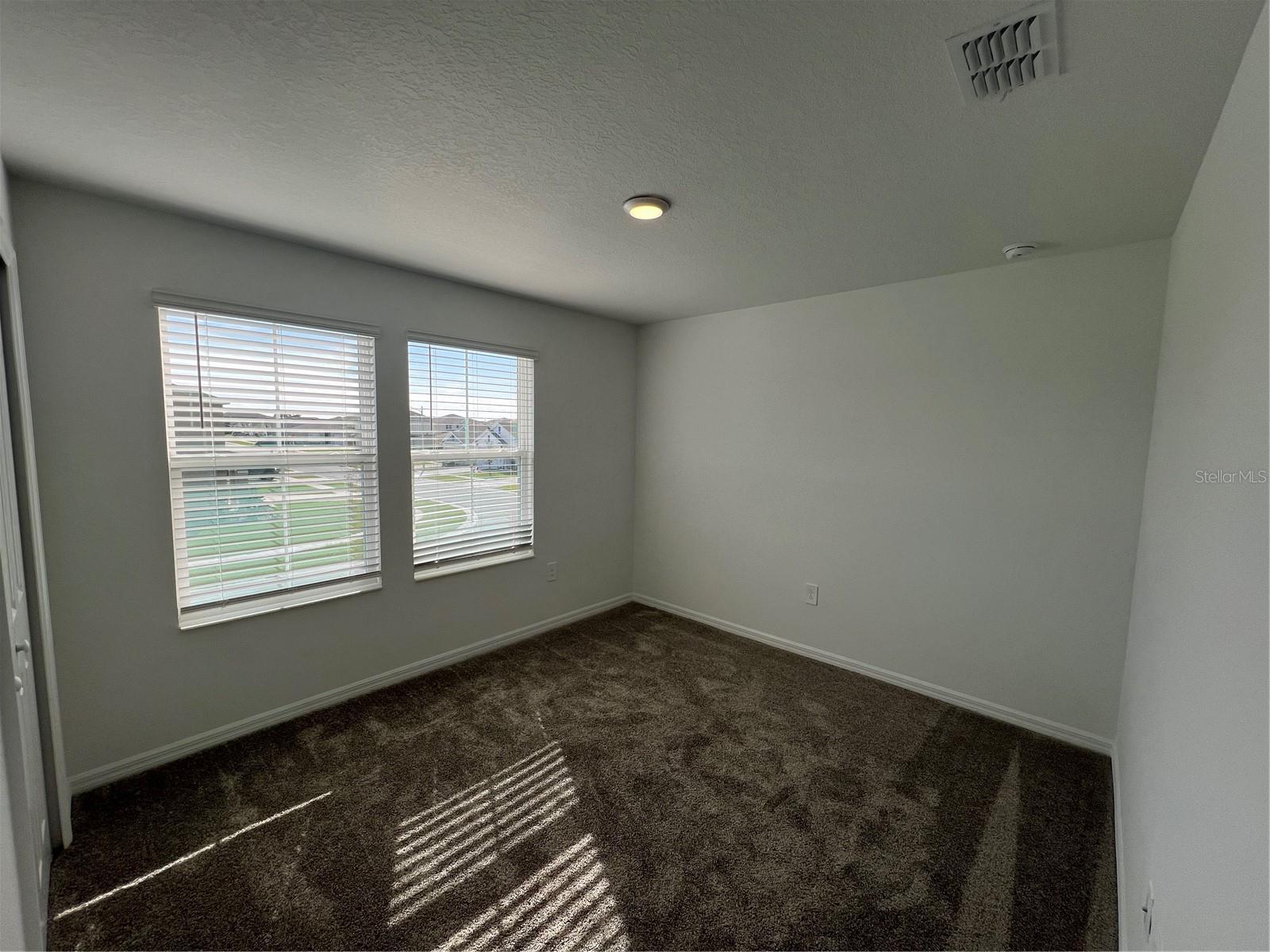 930 Cattleman St Property Photo 2