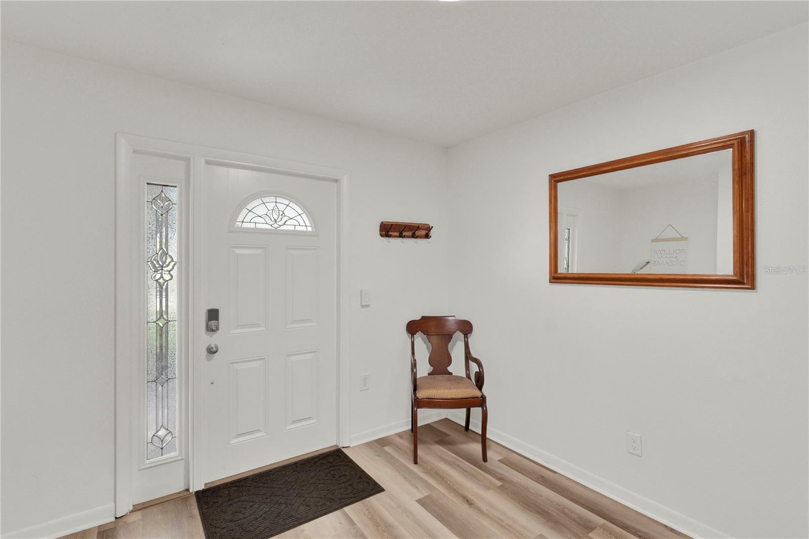 2613 Coolidge Ave Property Photo 5