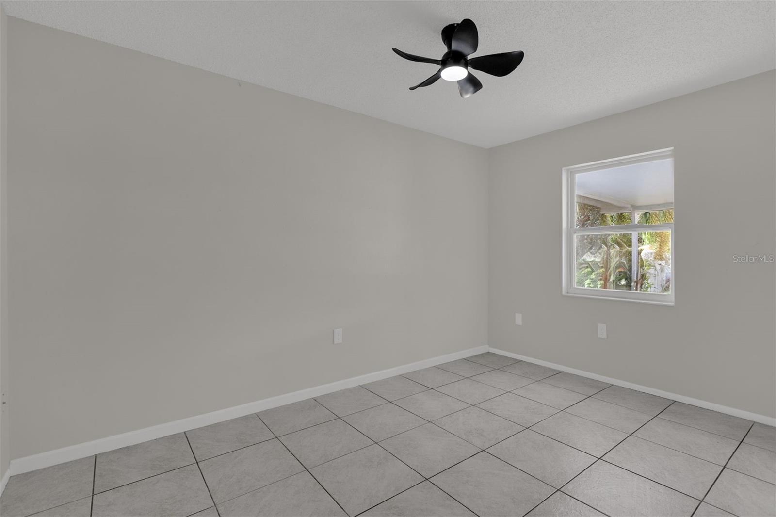 4424 Alfred St Property Photo 21