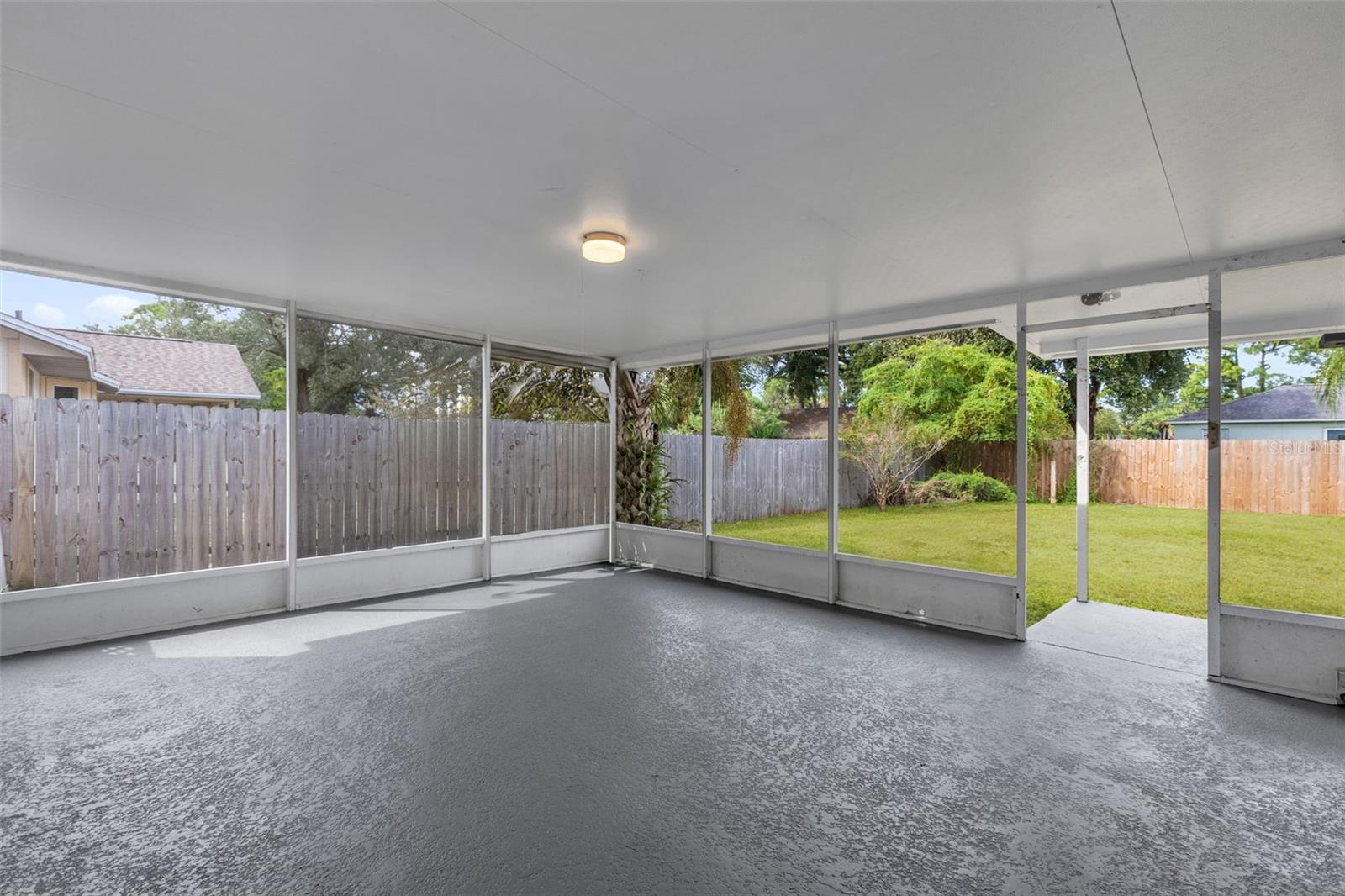 4424 Alfred St Property Photo 43
