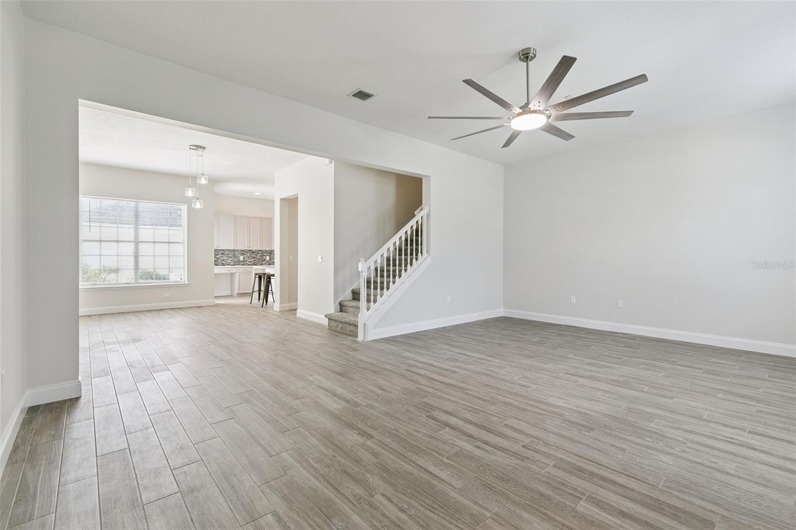 319 Celebration Blvd Property Photo 7