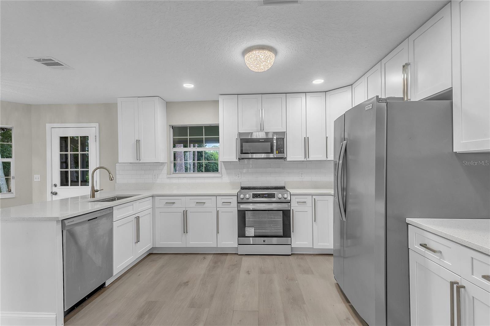 22 Weidner Pl Property Photo 3